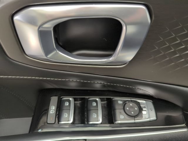 Used 2023 Kia Sorento SX FWD image 28
