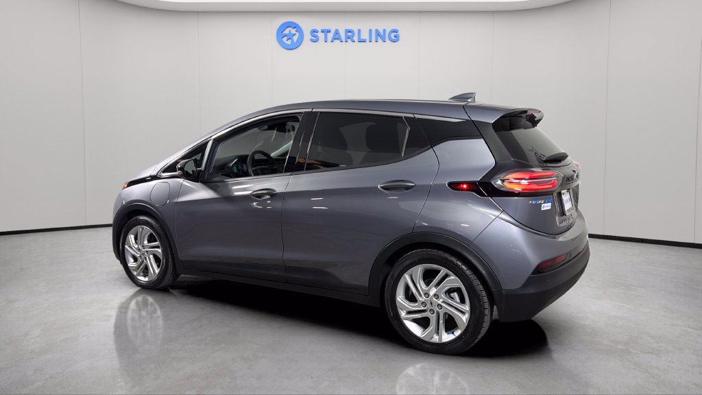 Certified 2023 Chevrolet Bolt LT w/ Driver Confidence Package FWD image 4