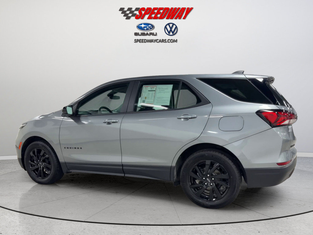 Used 2024 Chevrolet Equinox LS w/ Sport Edition FWD image 9