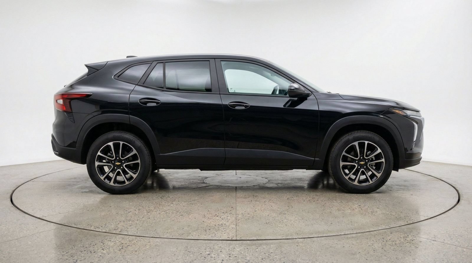 Used 2025 Chevrolet TrailBlazer LT FWD image 13