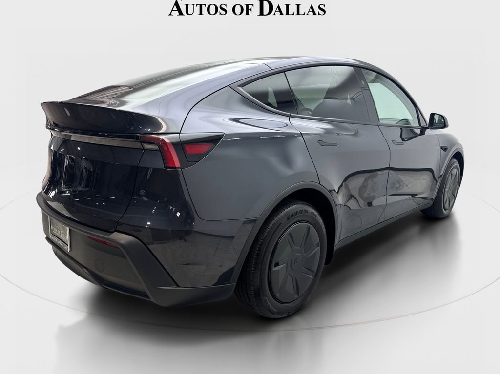 Used 2026 Tesla Model Y 2WD image 6