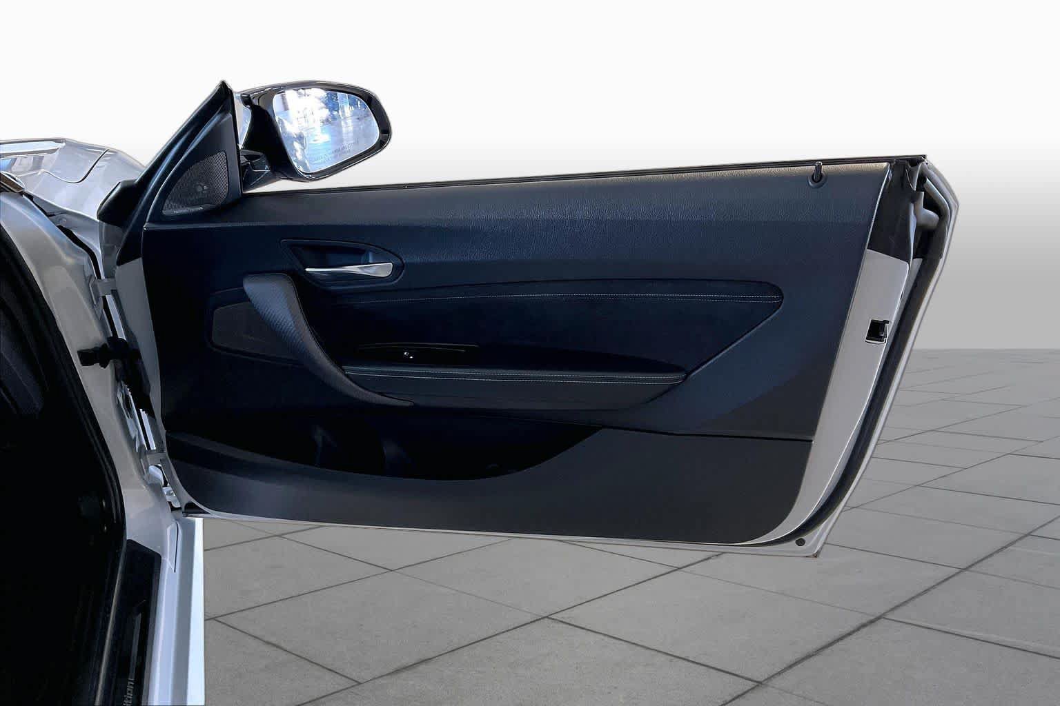 Used 2020 BMW M2 Competition w/ Executive Package RWD image 20