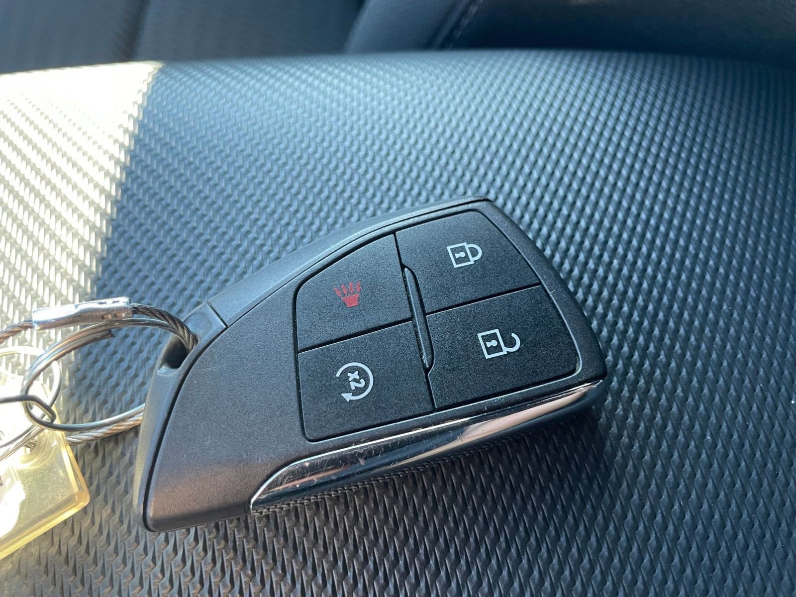 Used 2025 Chevrolet Equinox LT image 22