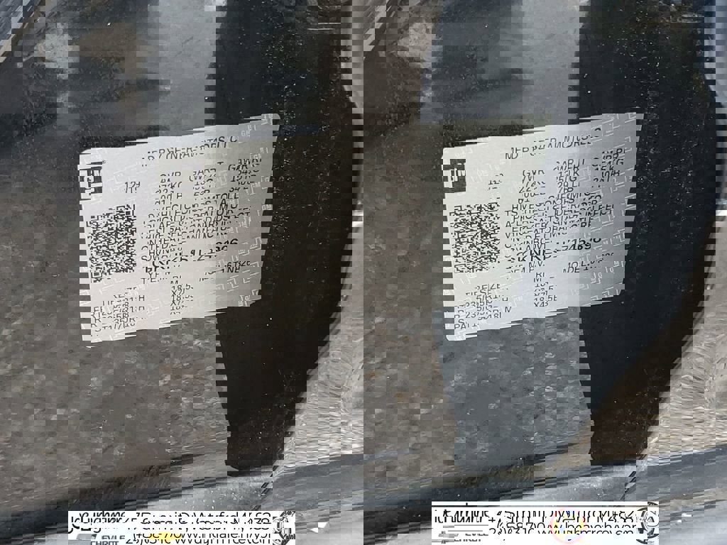 Used 2020 GMC Acadia SLE image 34