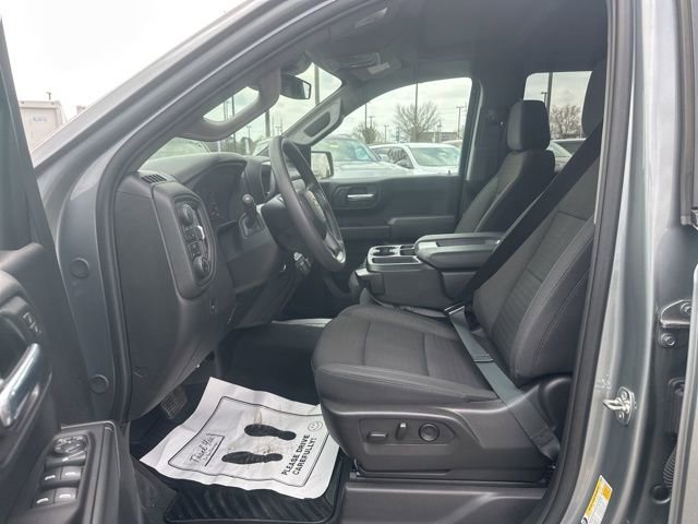 Used 2025 Chevrolet Silverado 1500 Custom w/ Turbomax Blackout Package image 16