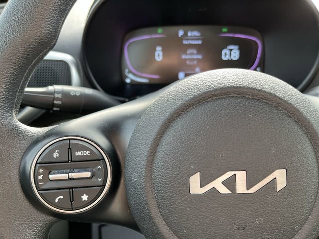 Used 2023 Kia Soul LX w/ LX Technology Package image 28