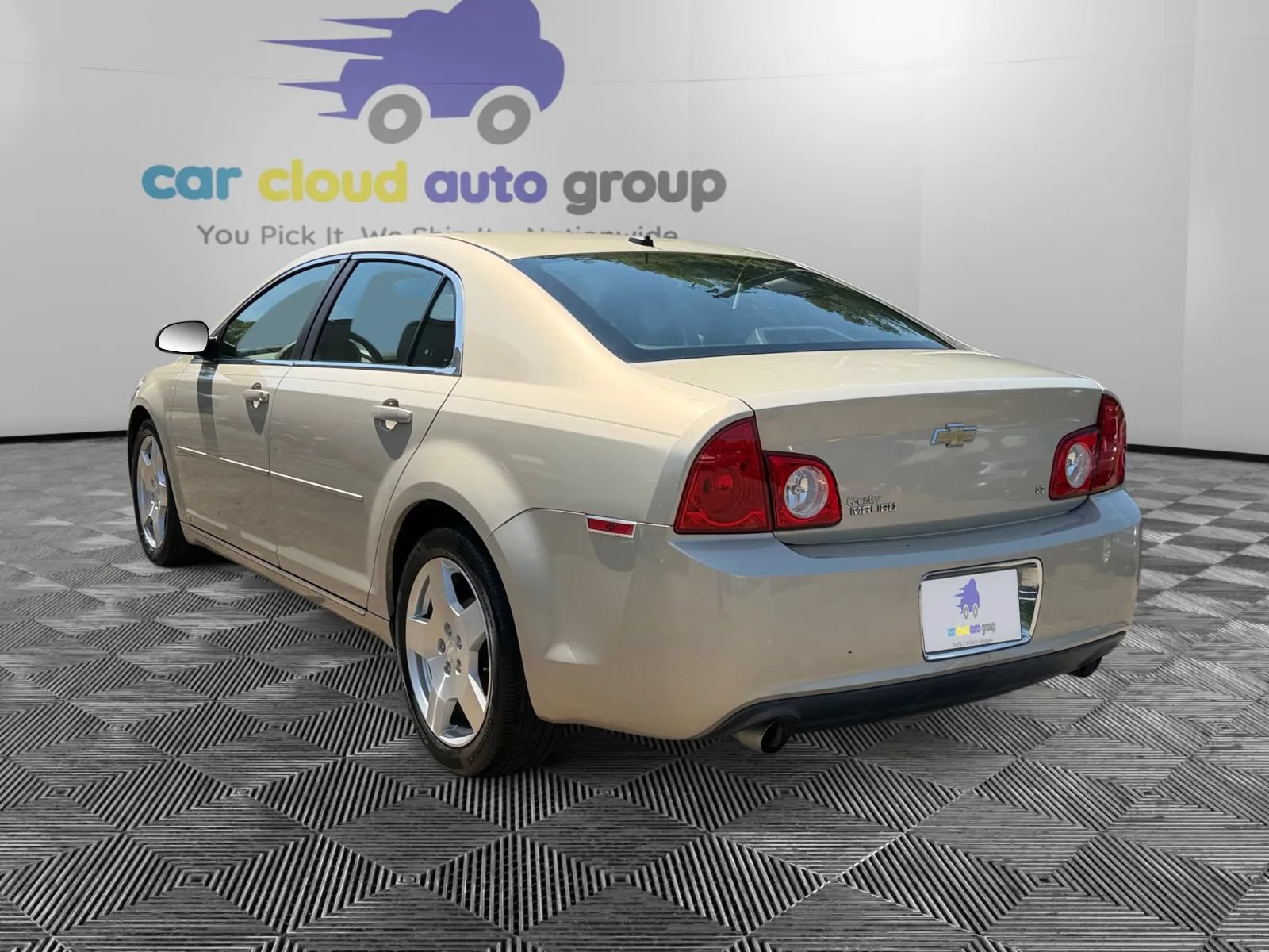 Used 2009 Chevrolet Malibu LT w/ HFV6 Engine Package FWD image 3