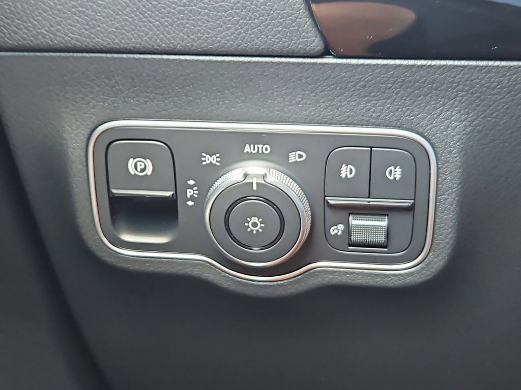 New 2026 Mercedes-Benz GLA 250 image 22