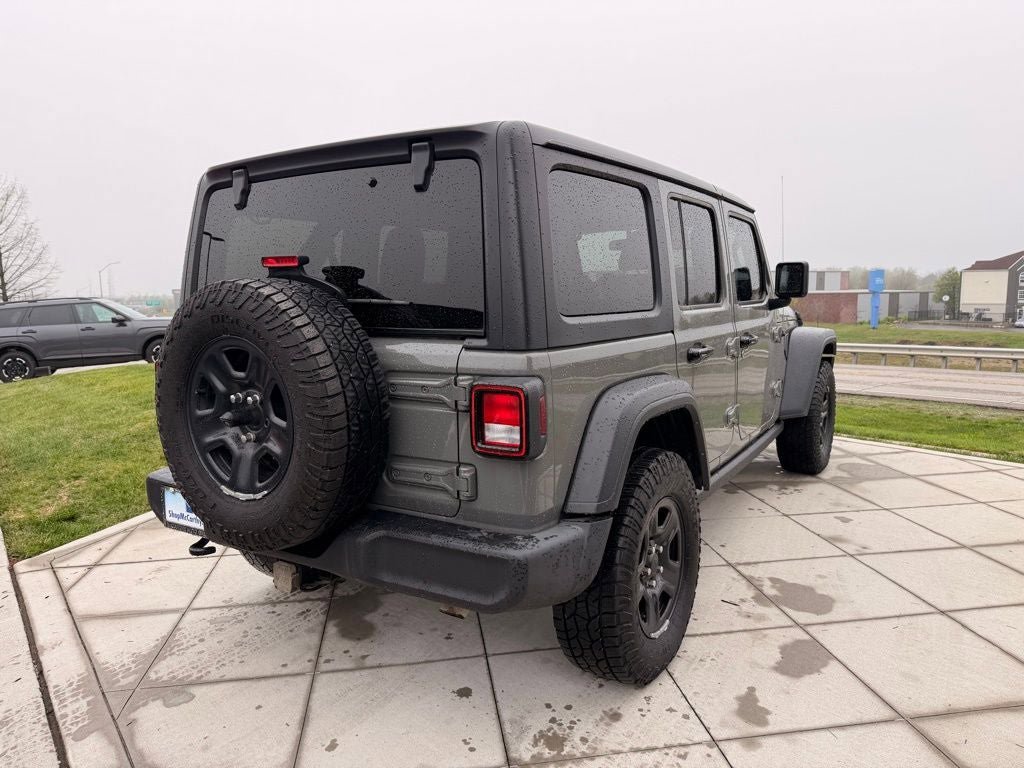 Used 2023 Jeep Wrangler Unlimited Sport AWD/4WD image 5