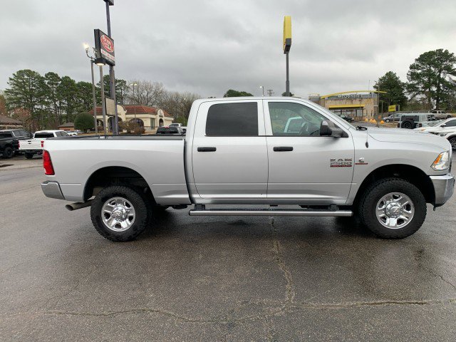Used 2018 RAM 2500 Tradesman w/ Chrome Appearance Group image 5