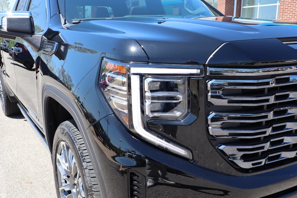 Used 2026 GMC Sierra 1500 Denali Ultimate AWD/4WD image 5