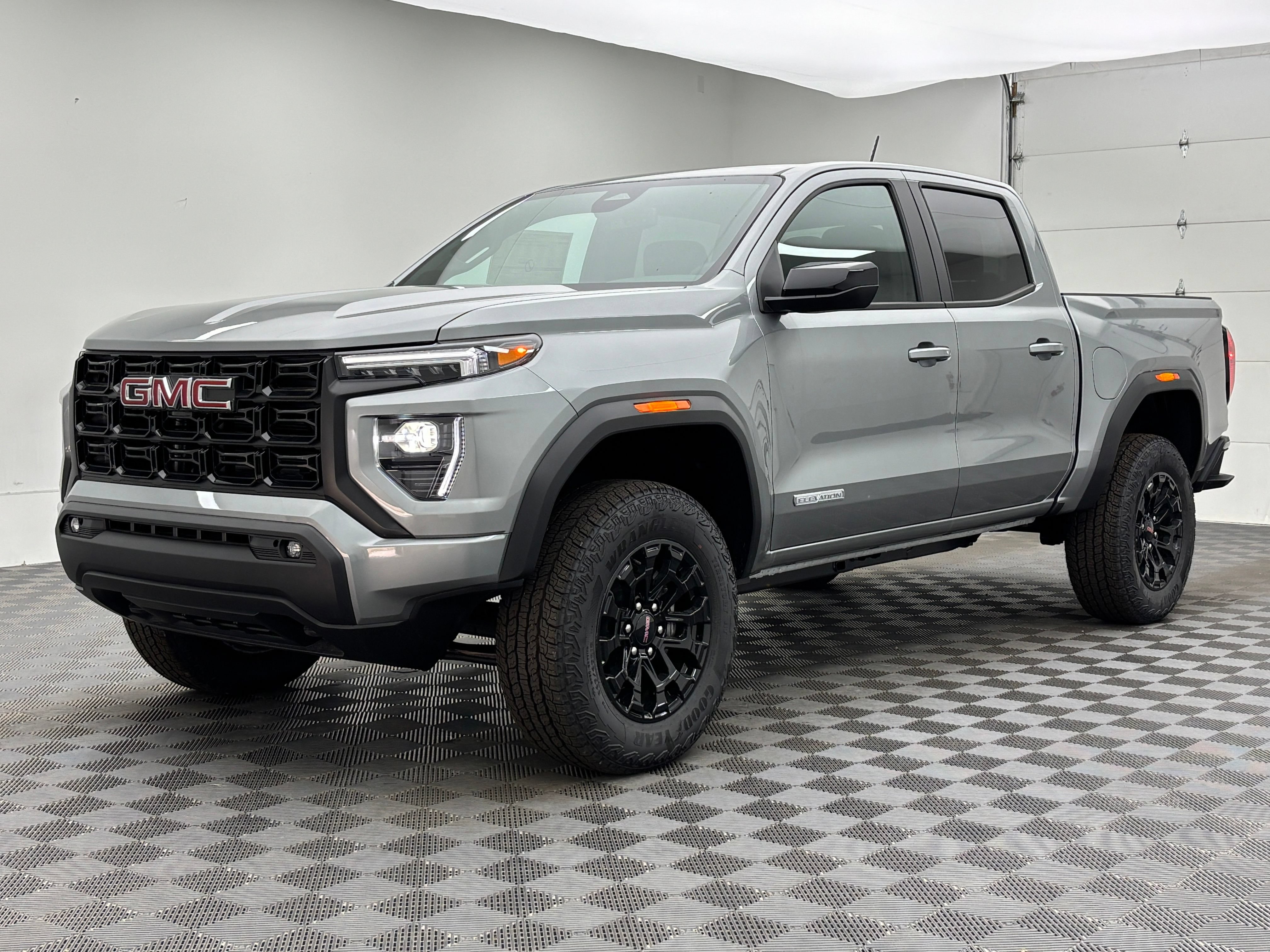 New 2026 GMC Canyon Elevation w/ Convenience Package RWD image 2