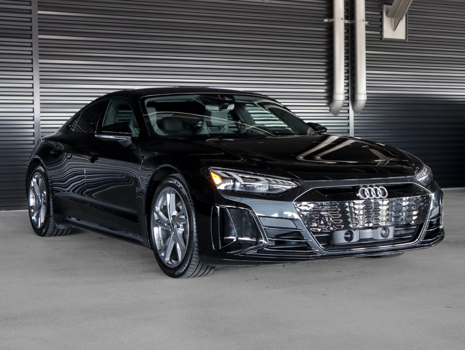Used 2024 Audi e-tron GT Premium Plus w/ Executive Package AWD/4WD image 11