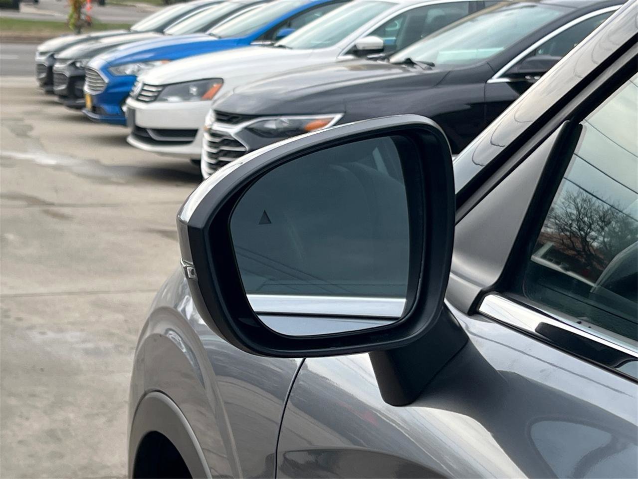 Used 2024 Mitsubishi Outlander SE image 22