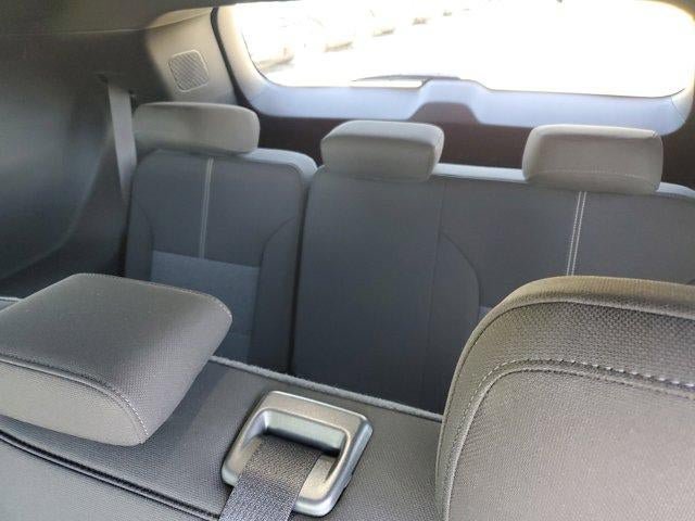 New 2026 GMC Acadia Elevation FWD image 11