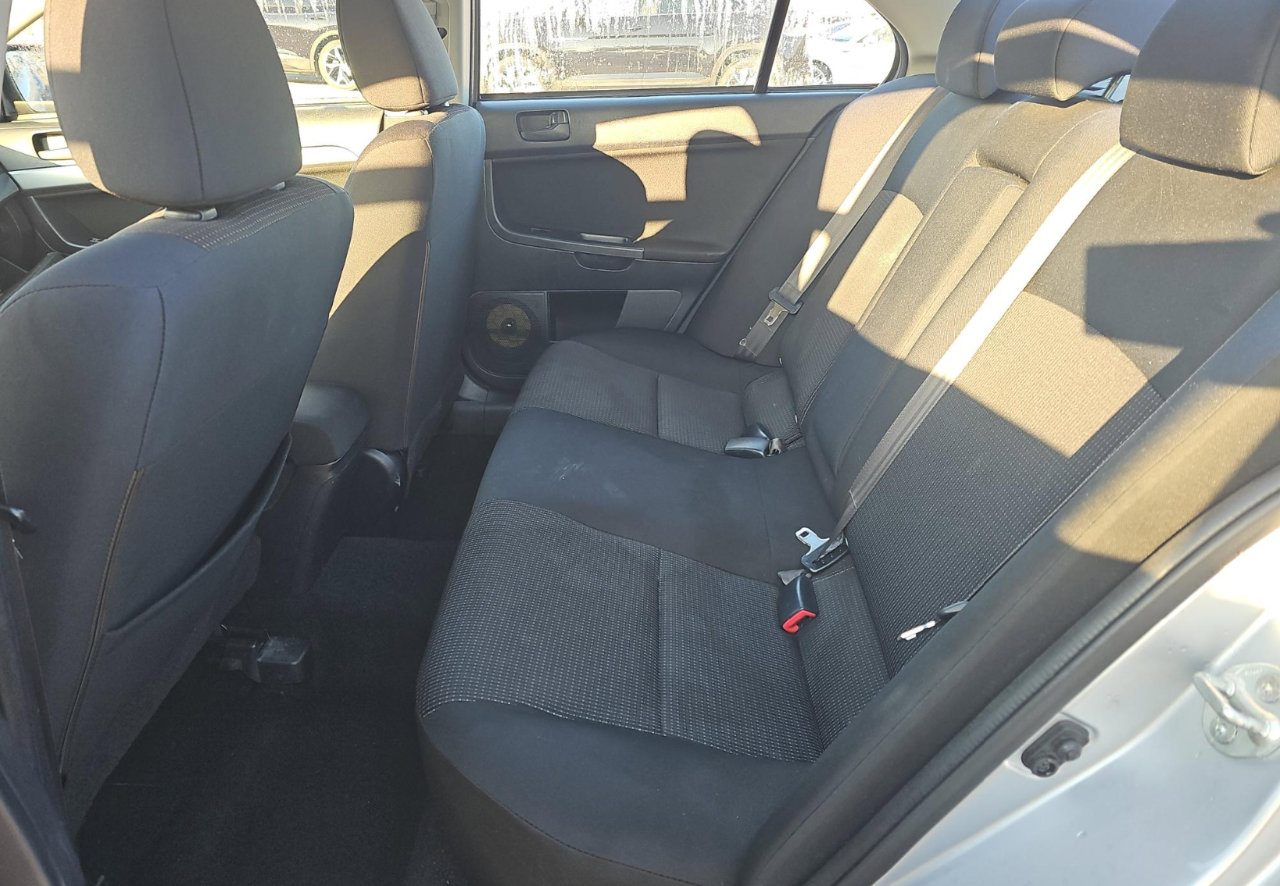 Used 2011 Mitsubishi Lancer SE image 14