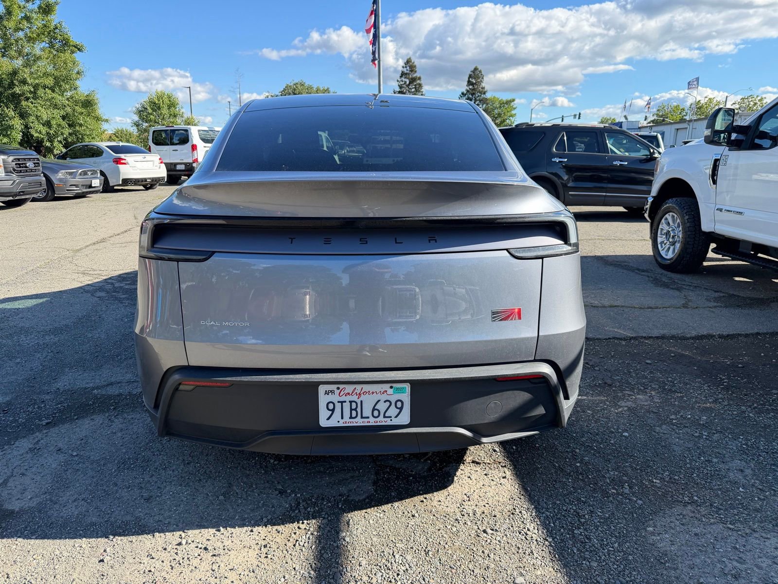 Used 2026 Tesla Model Y AWD image 4