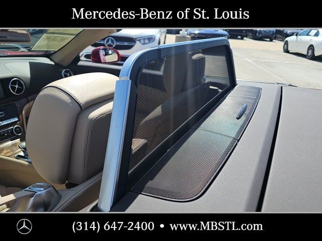 Used 2016 Mercedes-Benz SL 400 image 40