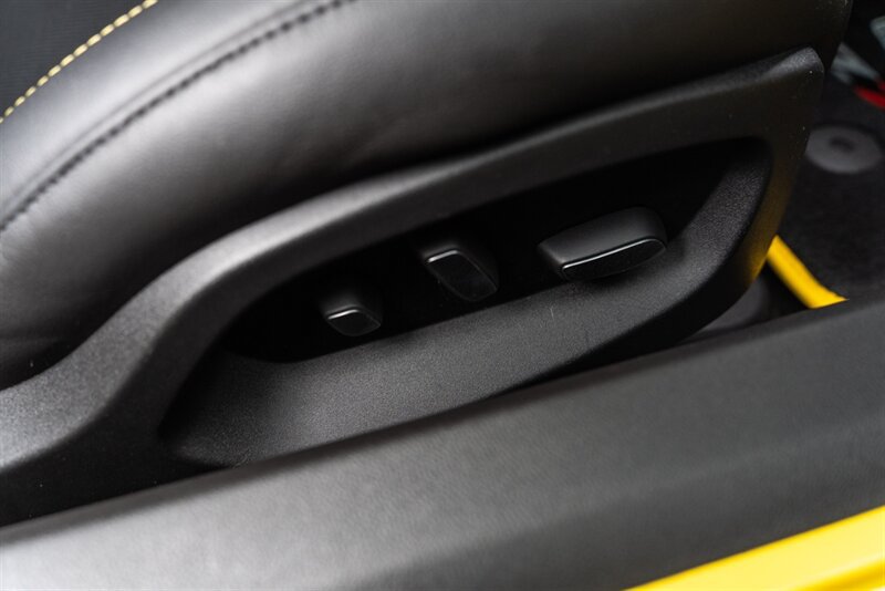 Used 2018 Chevrolet Corvette Z06 RWD image 58