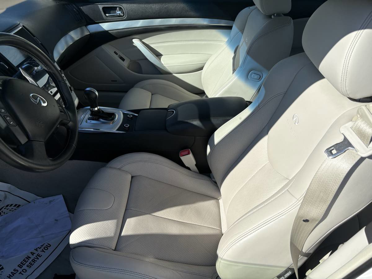 Used 2014 INFINITI Q60 Journey w/ Premium Package image 20