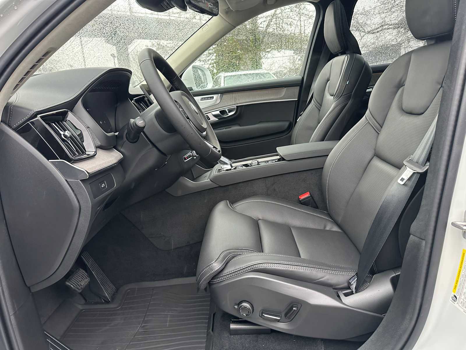 New 2026 Volvo XC90 B6 Ultra w/ Lounge Package image 20