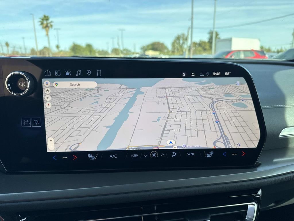 New 2026 Chevrolet Traverse LT w/ Driver Confidence Package image 25