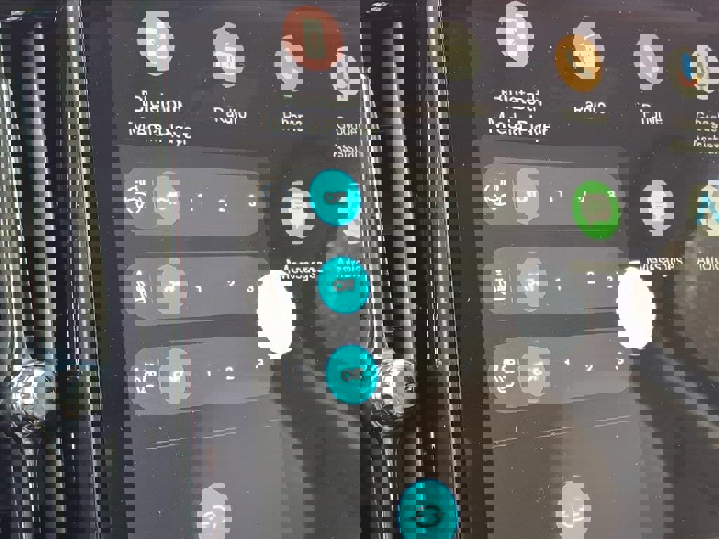 New 2026 Volvo XC90 T8 Ultra w/ Protection Package Premier image 21