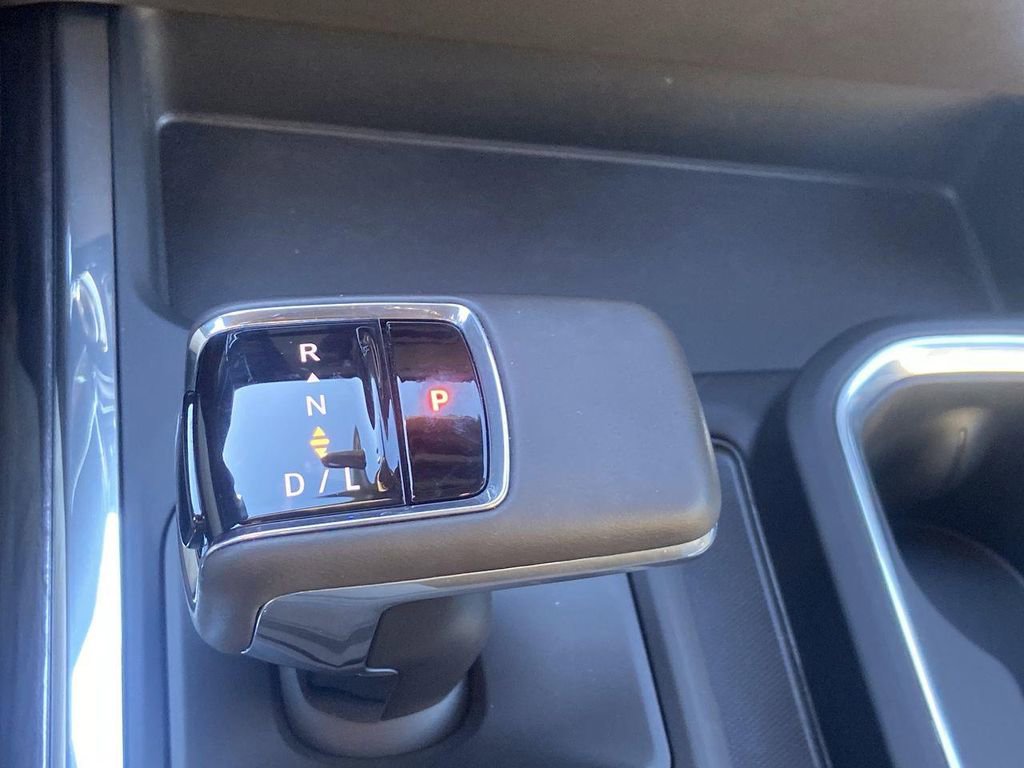 Certified 2024 Chevrolet Silverado 1500 LTZ image 16