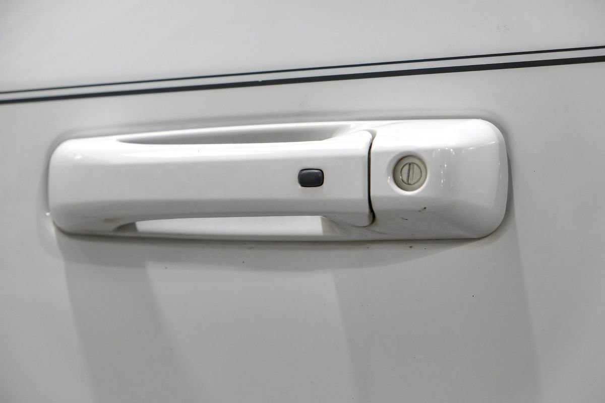 Used 2020 RAM 2500 Laramie w/ Night Edition image 41