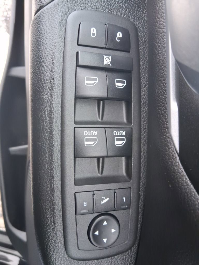 Used 2022 RAM 1500 Lone Star image 23