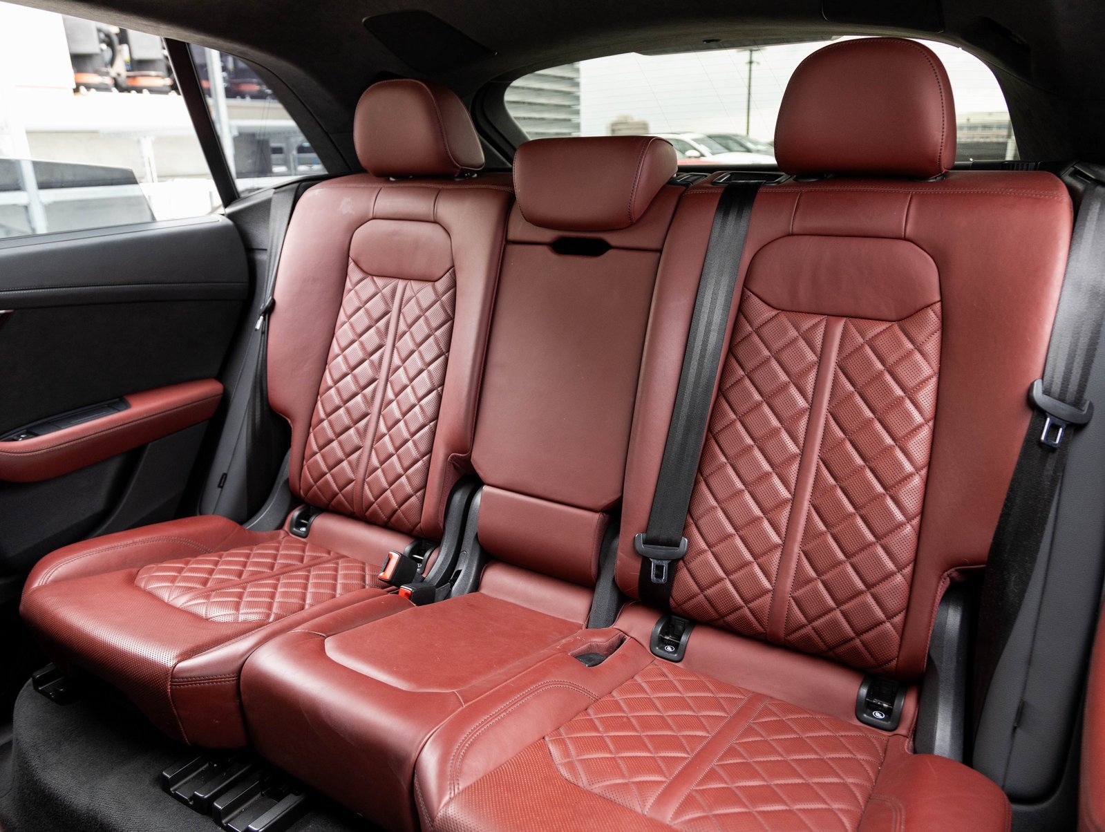 Used 2022 Audi SQ8 Prestige w/ Prestige Package image 29