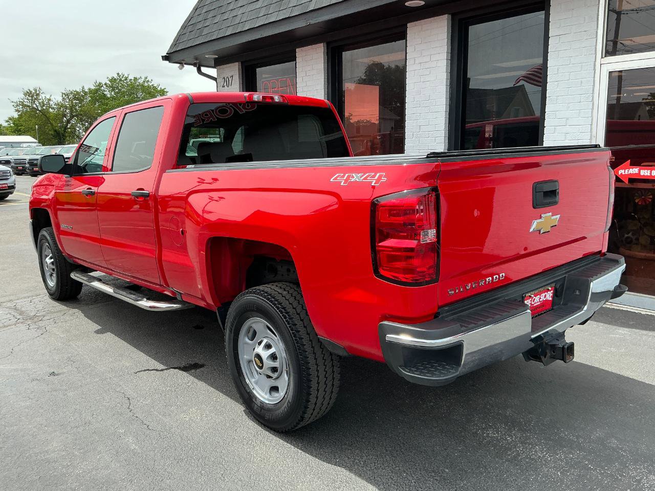 Used 2016 Chevrolet Silverado 2500 W/T w/ Snow Plow Prep Package AWD/4WD image 5