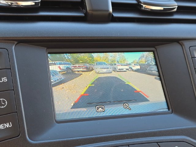 Used 2015 Ford Fusion SE FWD image 29