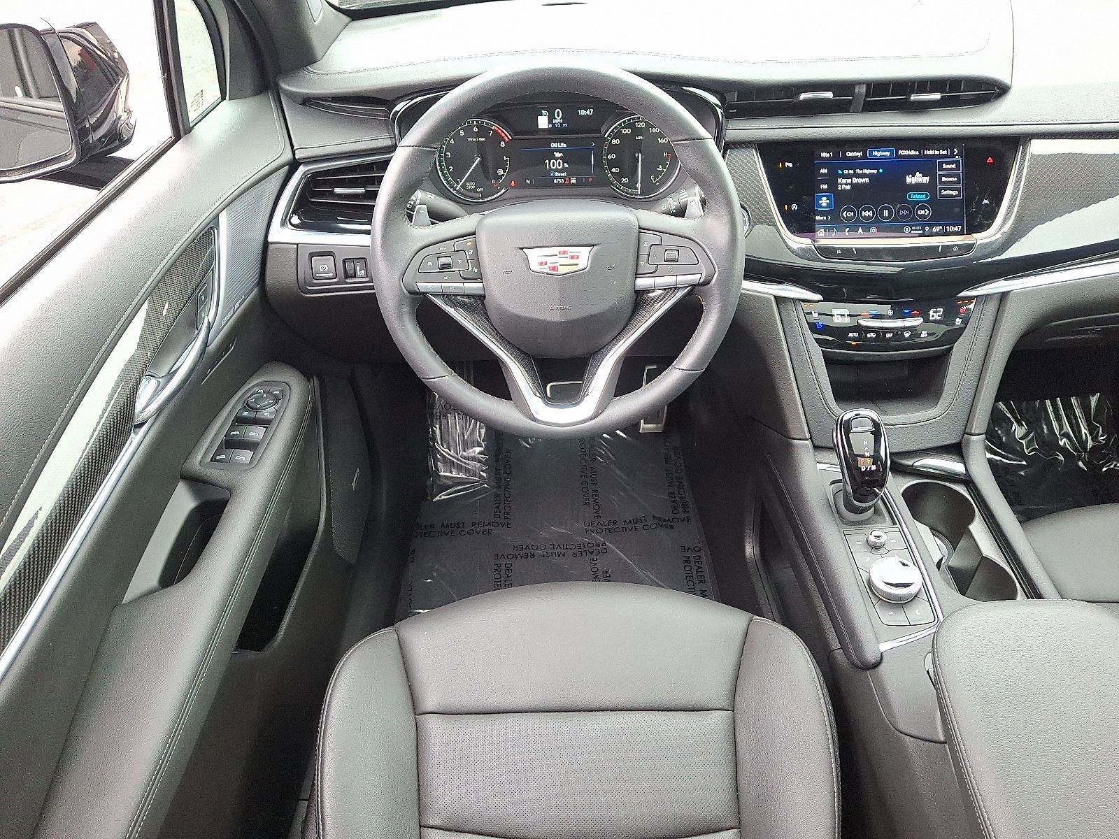 Certified 2024 Cadillac XT6 Sport image 11