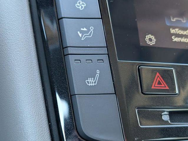 Certified 2025 INFINITI QX50 Luxe image 16