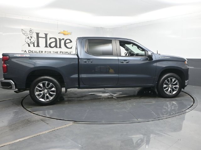 Used 2021 Chevrolet Silverado 1500 LT AWD/4WD image 41