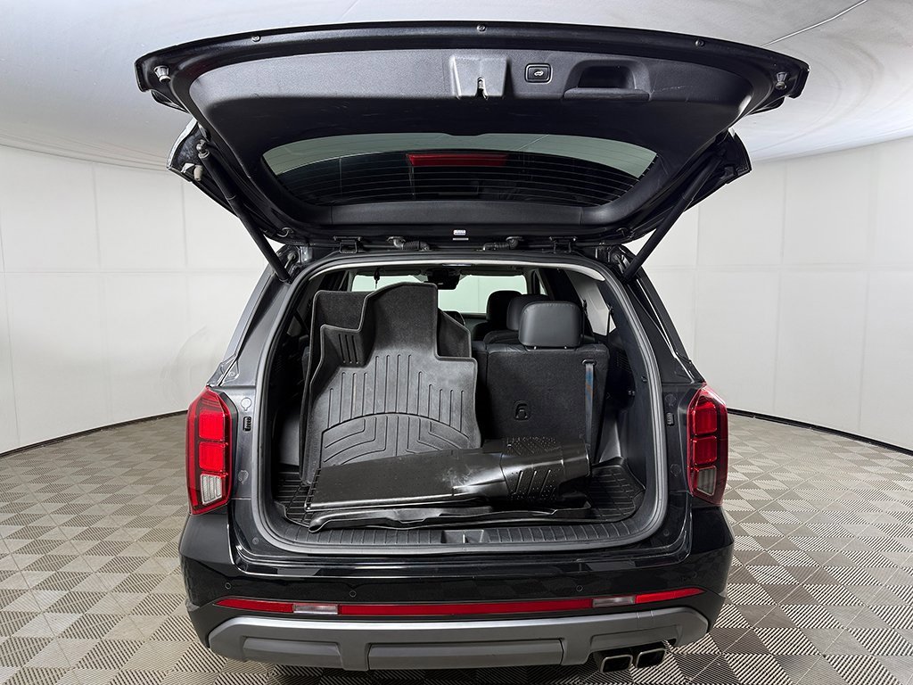 Used 2023 Hyundai Palisade SEL w/ Premium Package image 20