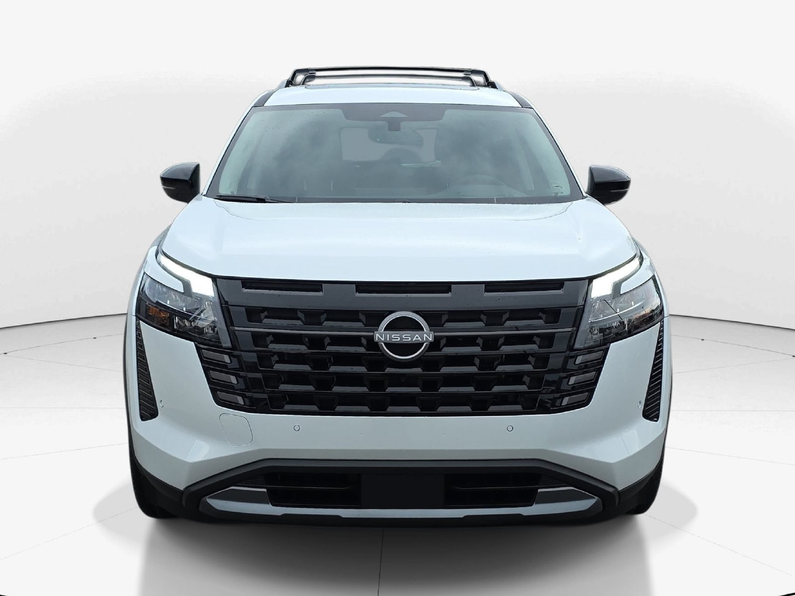 New 2026 Nissan Pathfinder Platinum w/ Accent Package FWD image 12