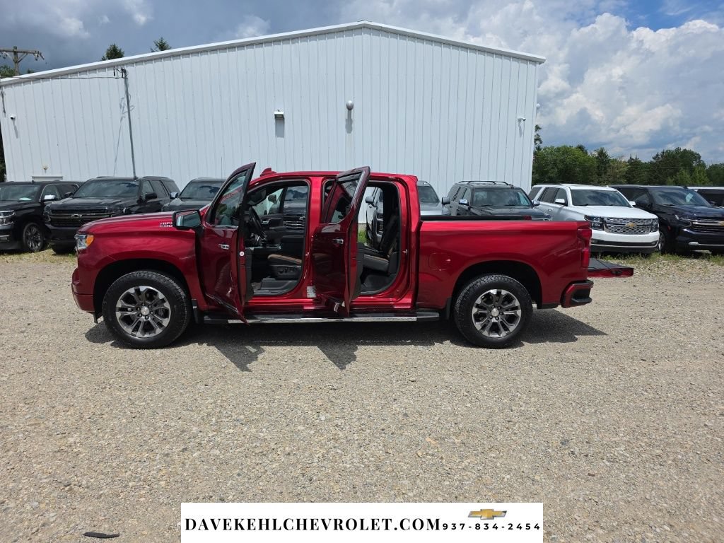 Used 2024 Chevrolet Silverado 1500 High Country w/ Technology Package AWD/4WD image 43