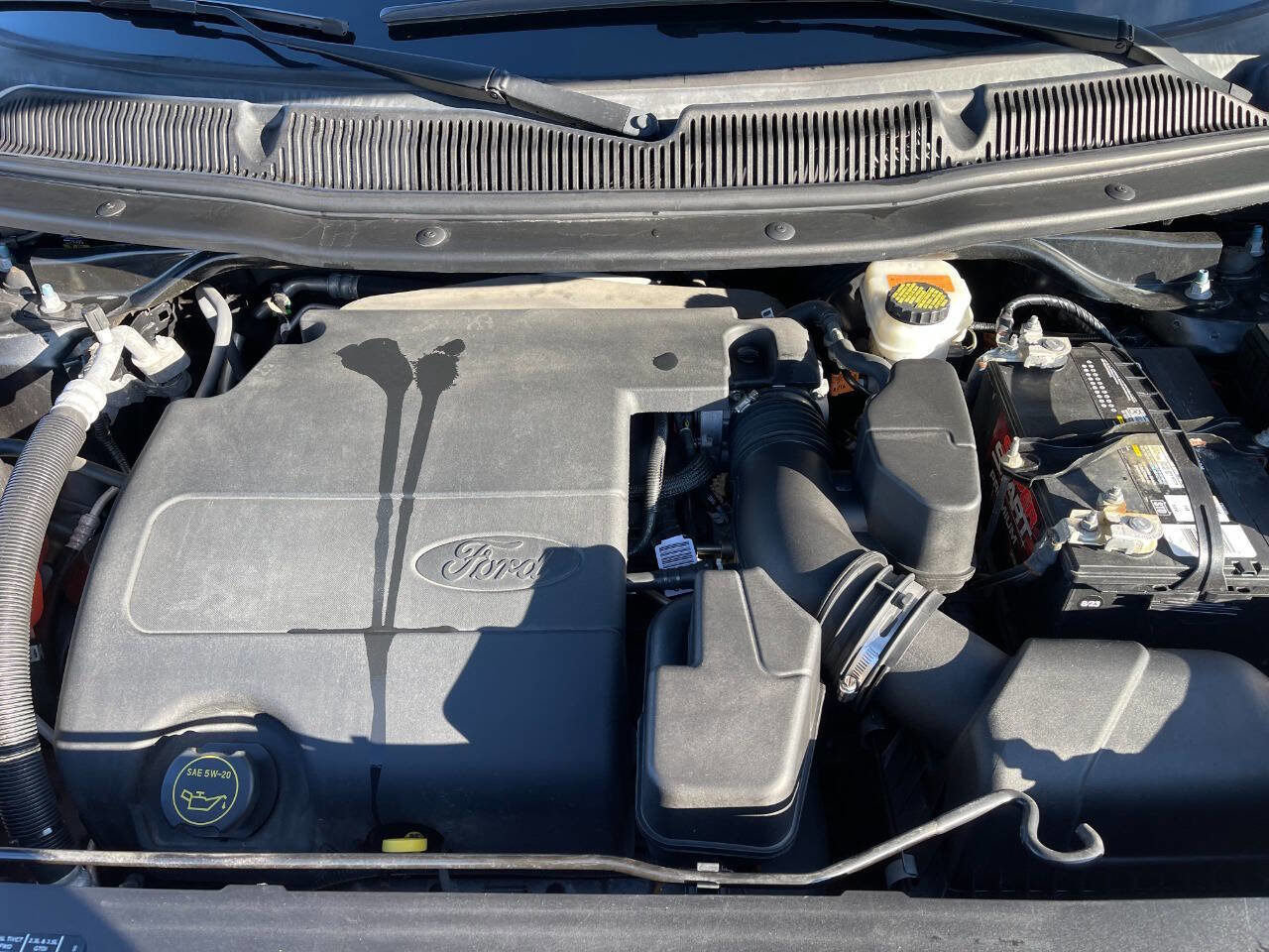 Used 2017 Ford Explorer XLT AWD/4WD image 9