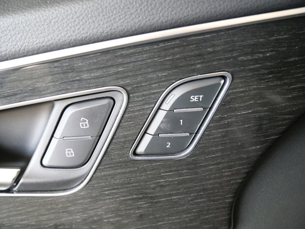 Used 2022 Audi Q7 3.0T Premium Plus w/ Premium Plus Package image 35