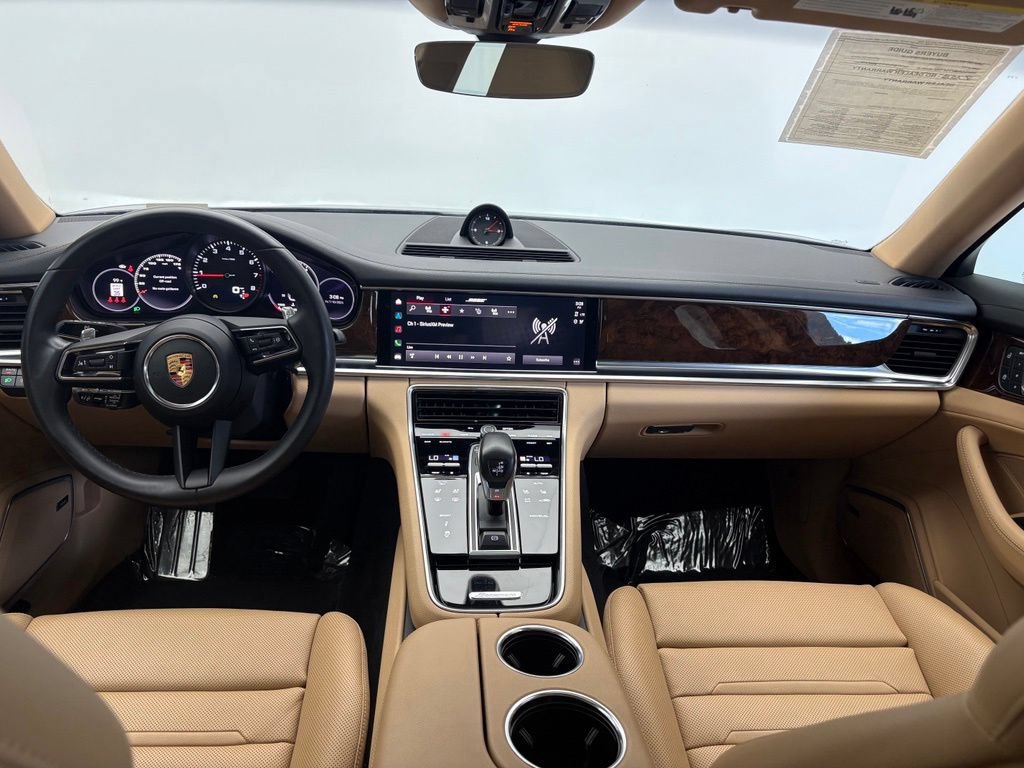 Certified 2023 Porsche Panamera 4 Platinum Edition AWD/4WD image 19