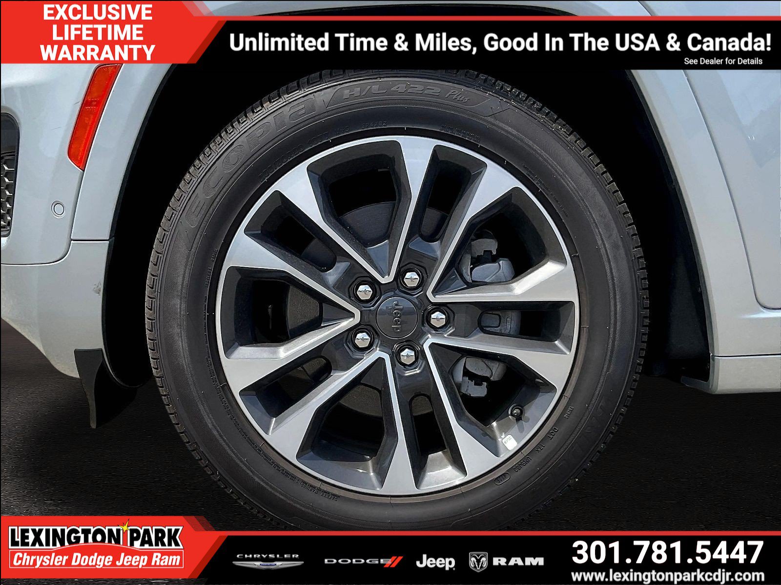 New 2025 Jeep Grand Cherokee L Overland w/ Luxury Tech Group IV AWD/4WD image 12
