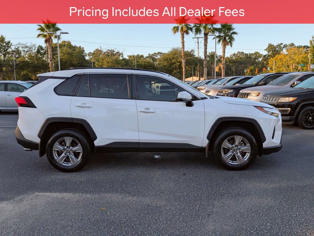 Certified 2024 Toyota RAV4 XLE w/ Convenience Package FWD image 4