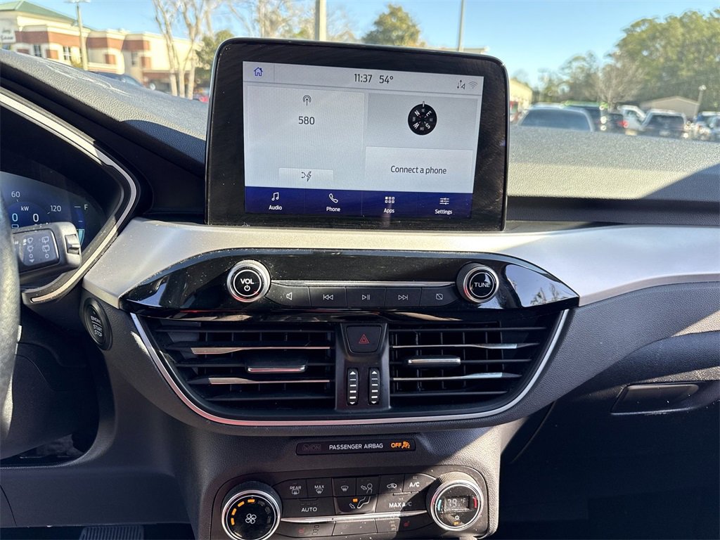 Used 2020 Ford Escape SE Sport image 18