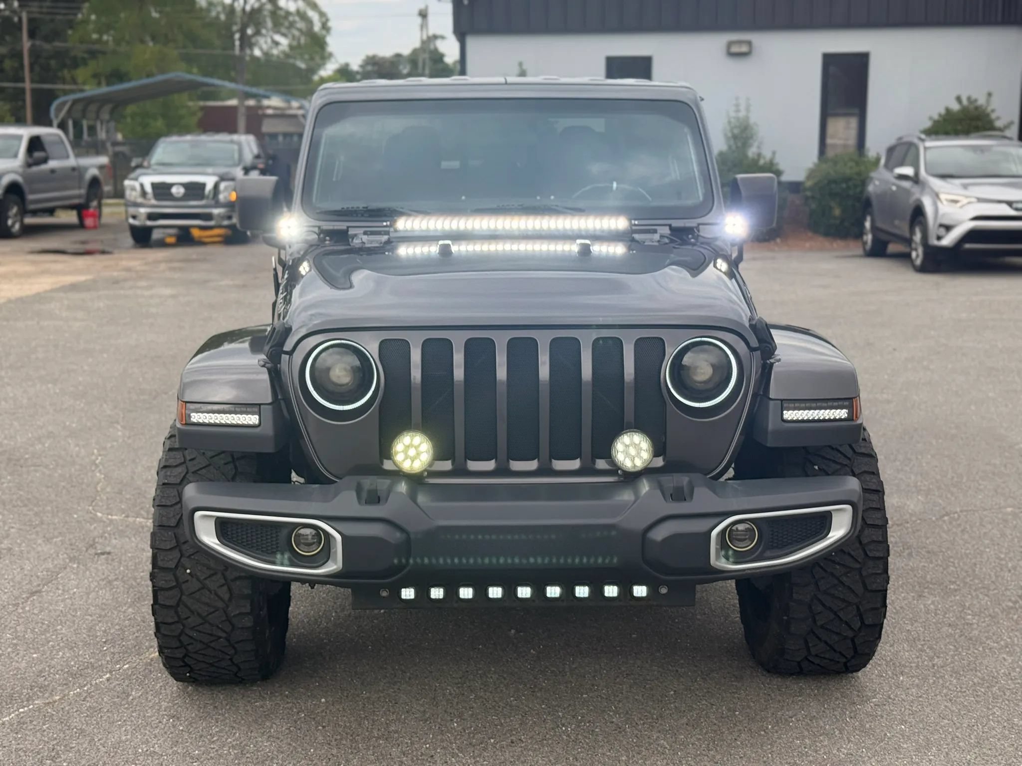 Used 2021 Jeep Gladiator Sport AWD/4WD image 11