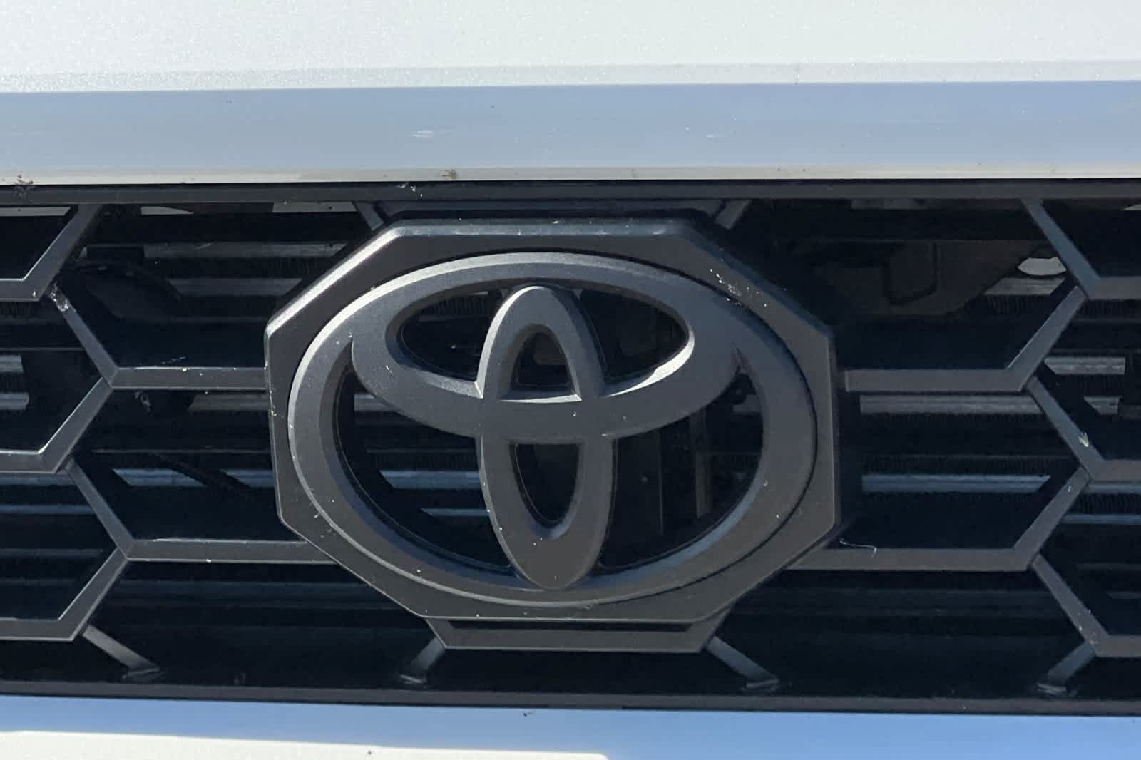Used 2025 Toyota 4Runner TRD Sport Premium w/ Tow Technology Package AWD/4WD image 16