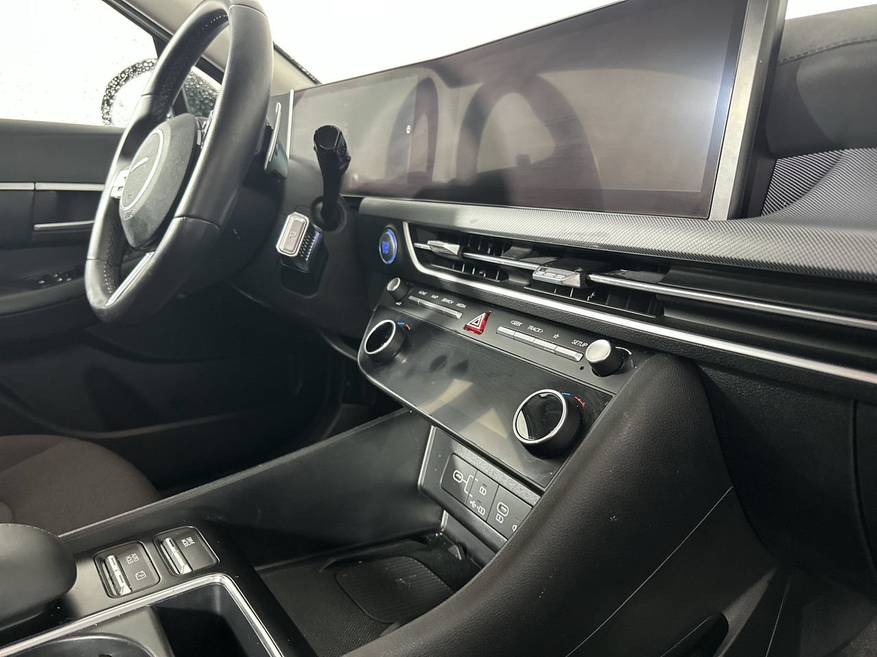 Used 2024 Hyundai Sonata SEL FWD image 15