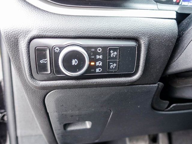 Used 2023 Ford Explorer XLT w/ Equipment Group 202A image 25