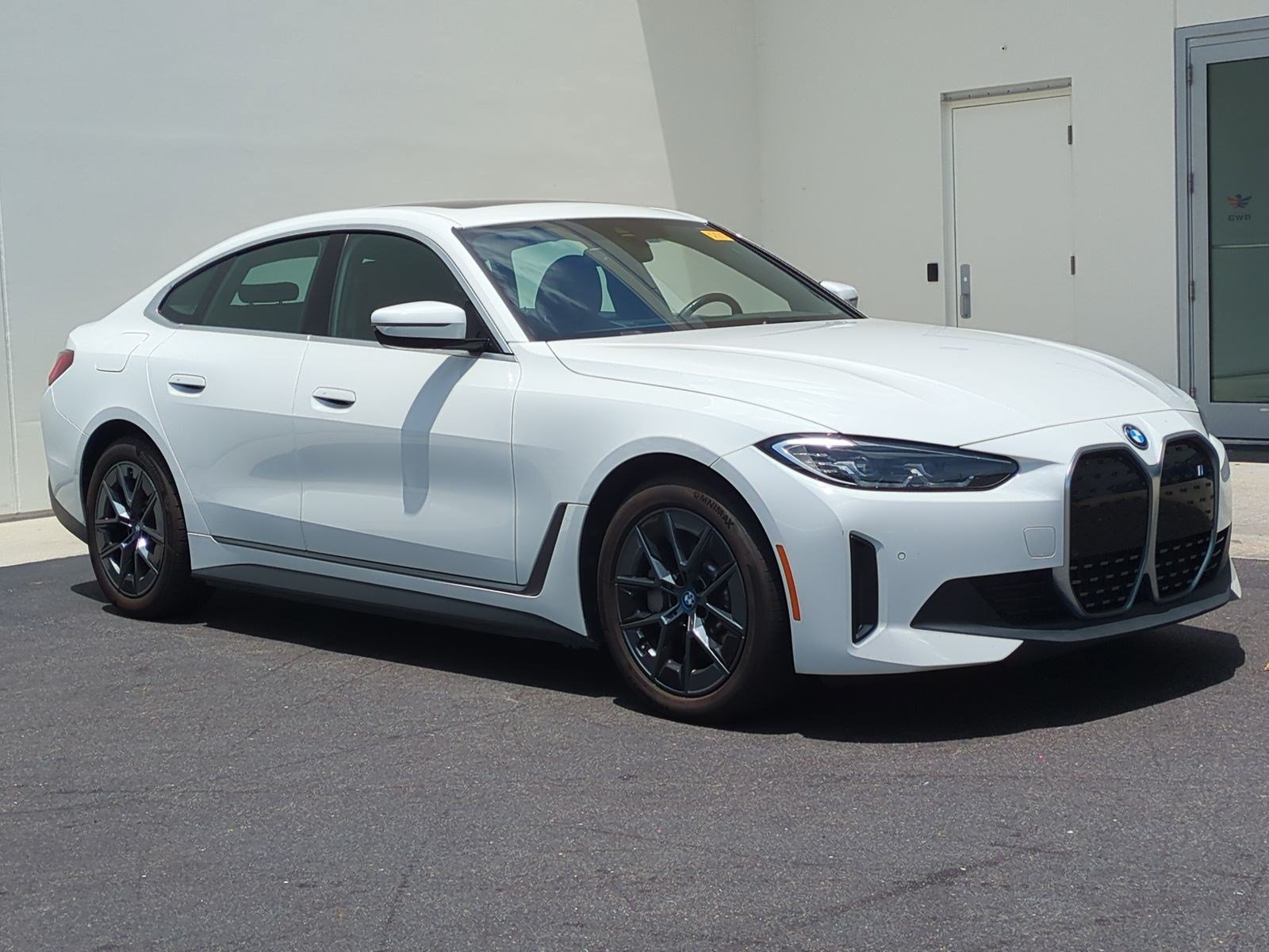 Certified 2024 BMW i4 eDrive35 w/ Convenience Package RWD image 2